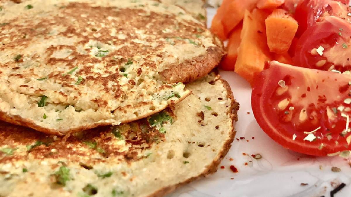 Güne başlarken sağlık da lezzet de bir arada! Peynirli yulaf krep tarifi ile bugün kahvaltınızı şımartın!