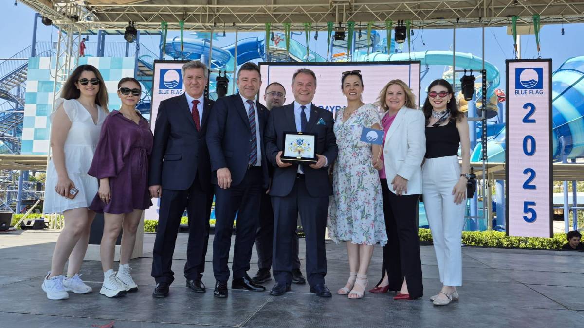 Büyükşehir Belediyesi’ne ‘En İyi Çevre Eğitim Etkinlikleri Ödülü’