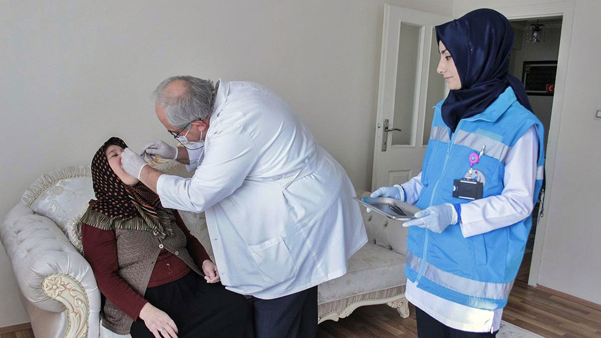 Eskişehir'de ulaşım, sağlık, kuaför, ev temizliği hizmetleri ücretsiz oldu! Başvuru şartlarını sağlayanlar faydalanabiliyor