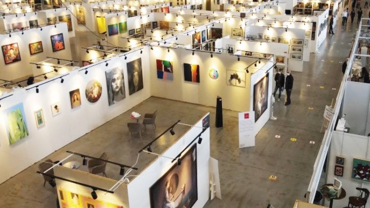 ArtContact İstanbul kapılarını açtı