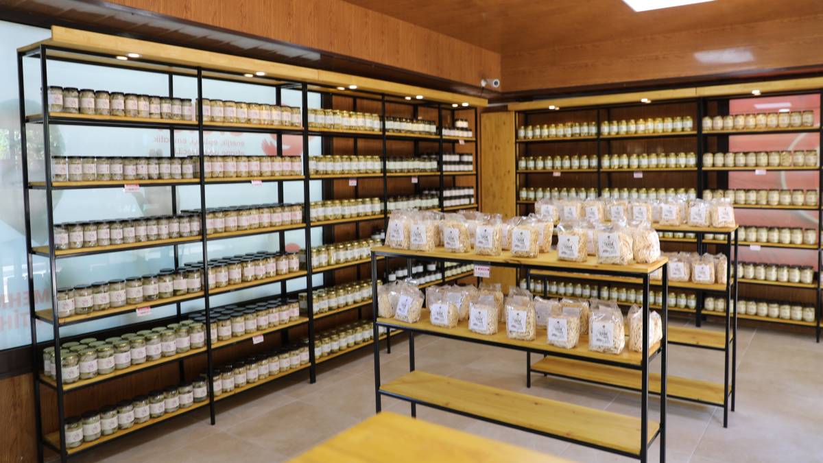 Efeler Belediyesi’nin yöresel ve sağlıklı alışveriş noktası: Efe Bakkallar...