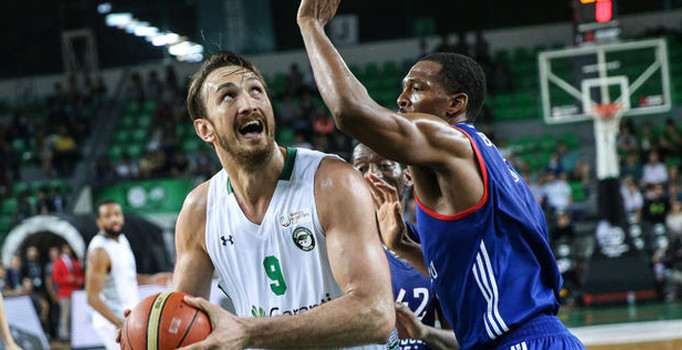 Darüşşafaka Doğuş, Semih Erden'in sözleşmesini 1 sene uzattı