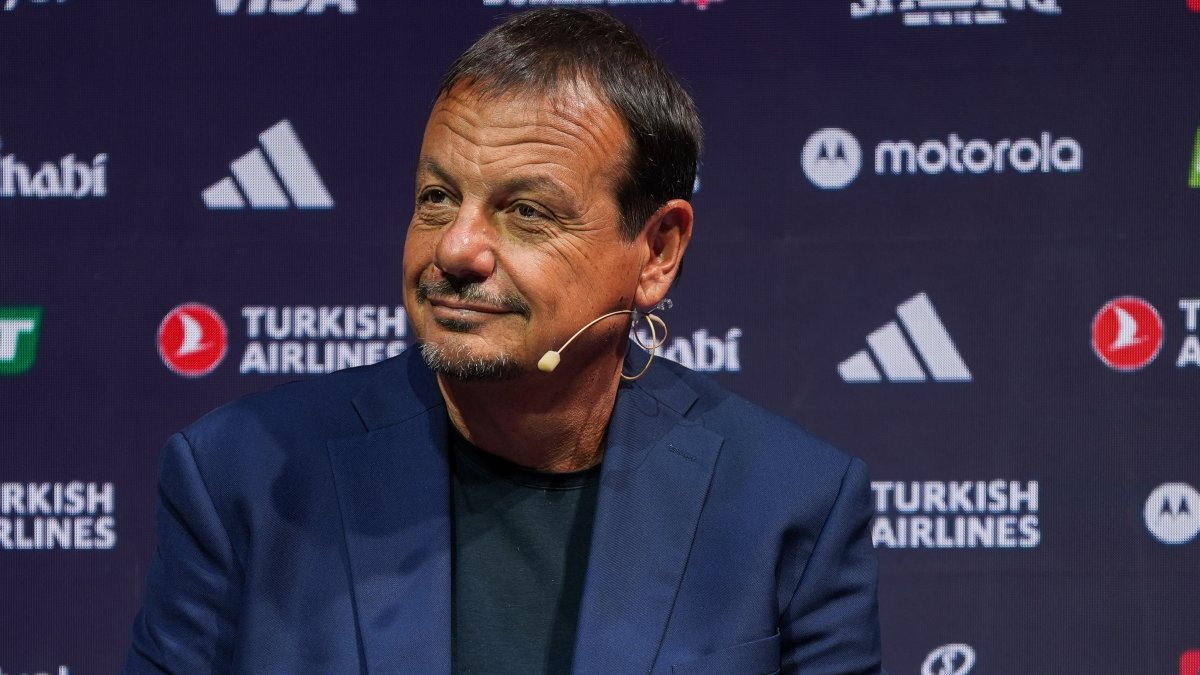 Panathinaikos AKTOR Başantrenörü Ergin Ataman'dan şampiyonluk vurgusu: Ünvanımızı korumak için buradayız