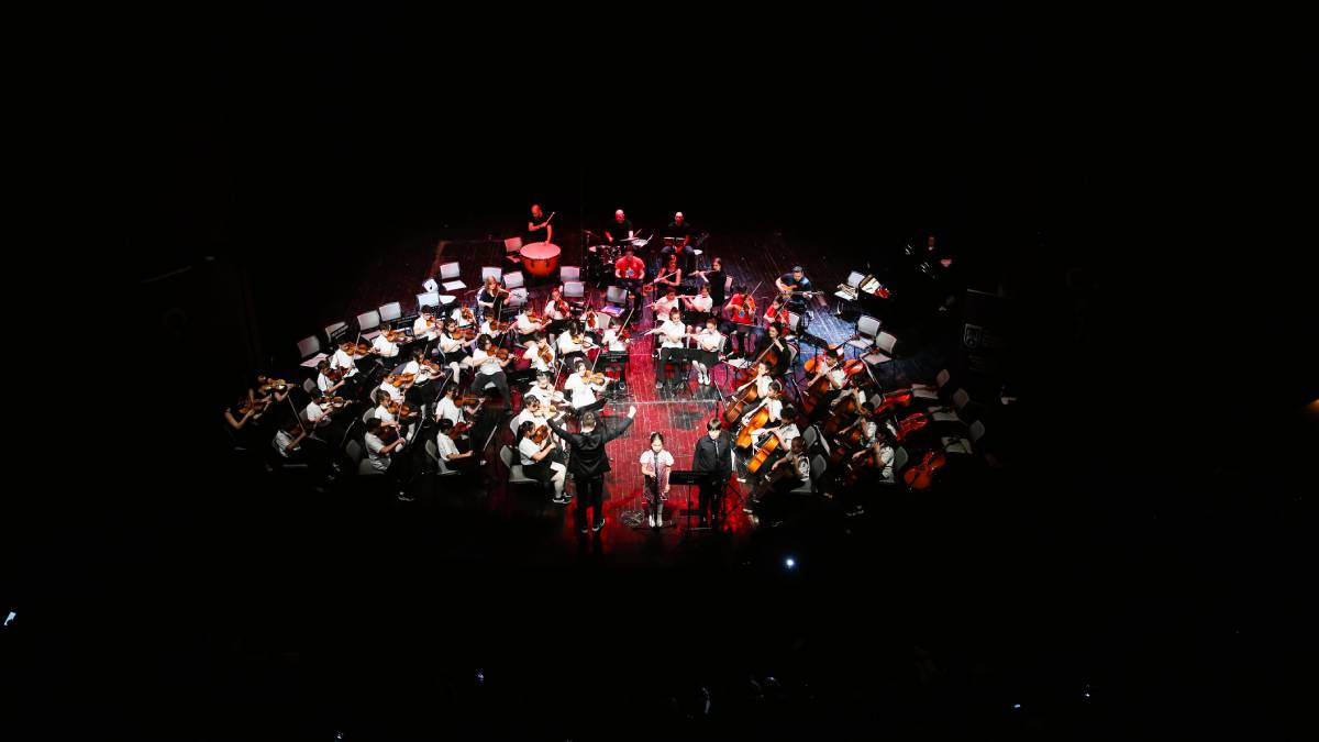 'Her Çocuğa Sanat Projesi' meyvelerini verdi: Dezavantajlı bölgelerden seçilen 100 çocuktan büyülü bir orkestra konseri...
