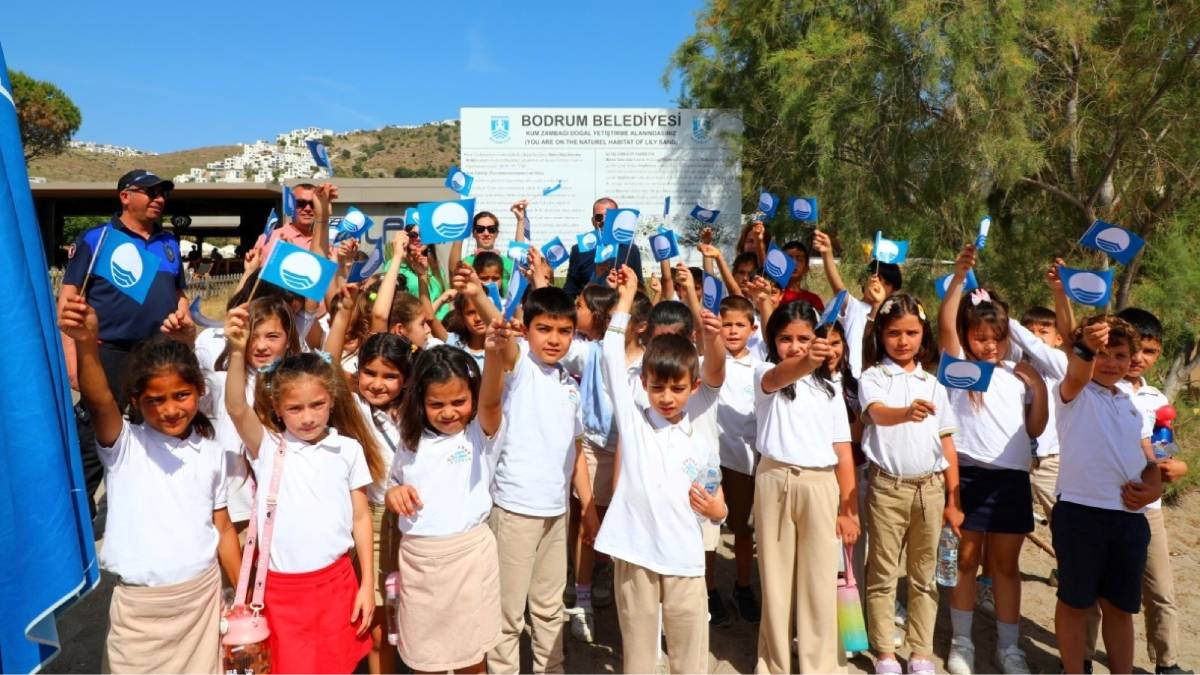 Belediyeden öğrencilere kum zambağı farkındalık etkinliği