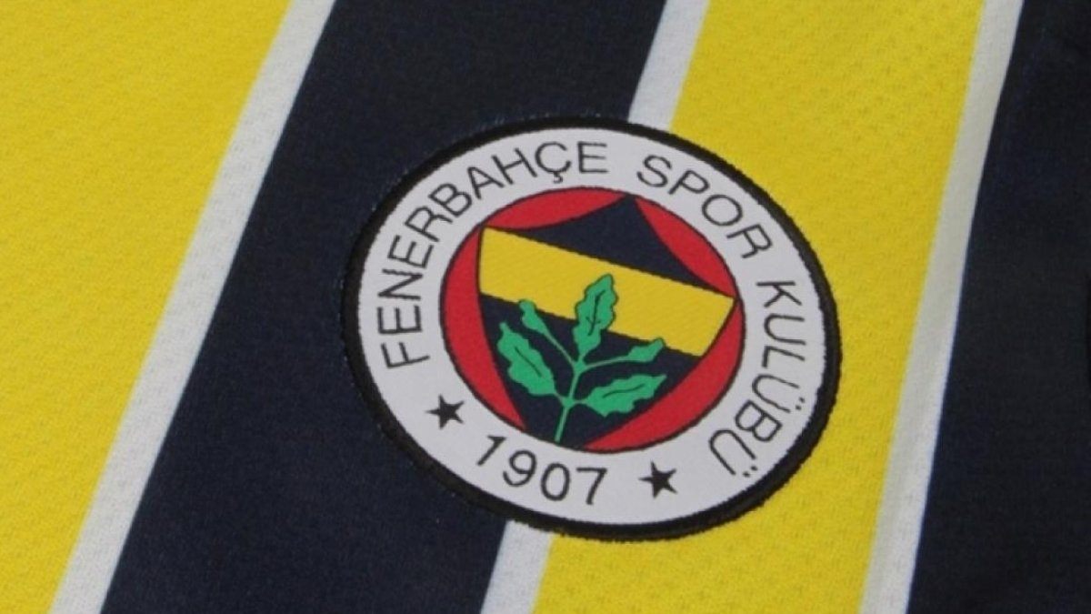 Fenerbahçe'de sürpriz gelişme! Sarı-lacivertlilerin eski futbolcusu takıma geri dönüyor: Resmen açıklandı