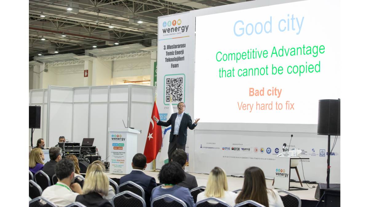 Dünyaca ünlü şehir plancısı Gil Penalosa: İzmirliler çok şanslı