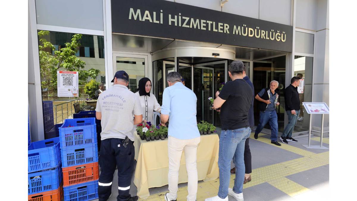 Vergisini yatırana çiçek sürprizi