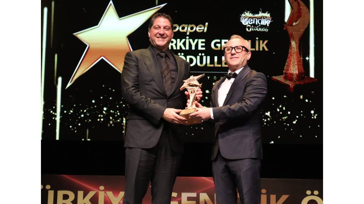Papel’e Türkiye Gençlik Ödülleri’nde ‘Gençlik Prestij Ödülü’