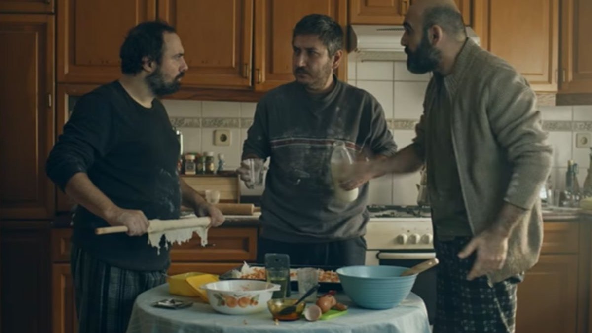 Absürt mizahın sevilen dizisi ‘Gibi’ ekranlara veda ediyor