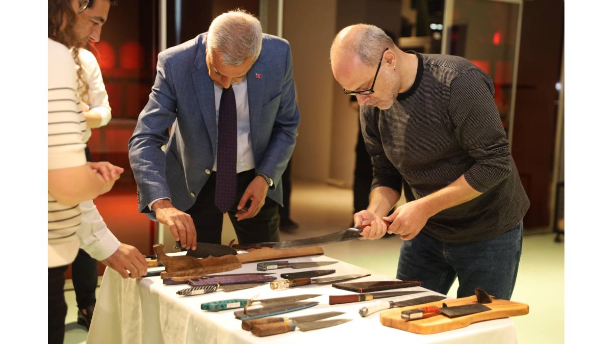 Bursa bıçağı dünya sahnesinde