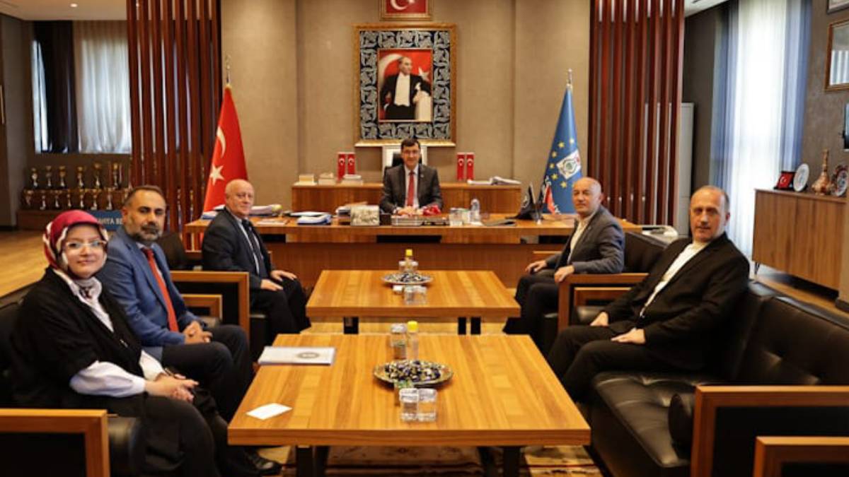 Kahveci, kardeş şehir Gostivar heyetini ağırladı