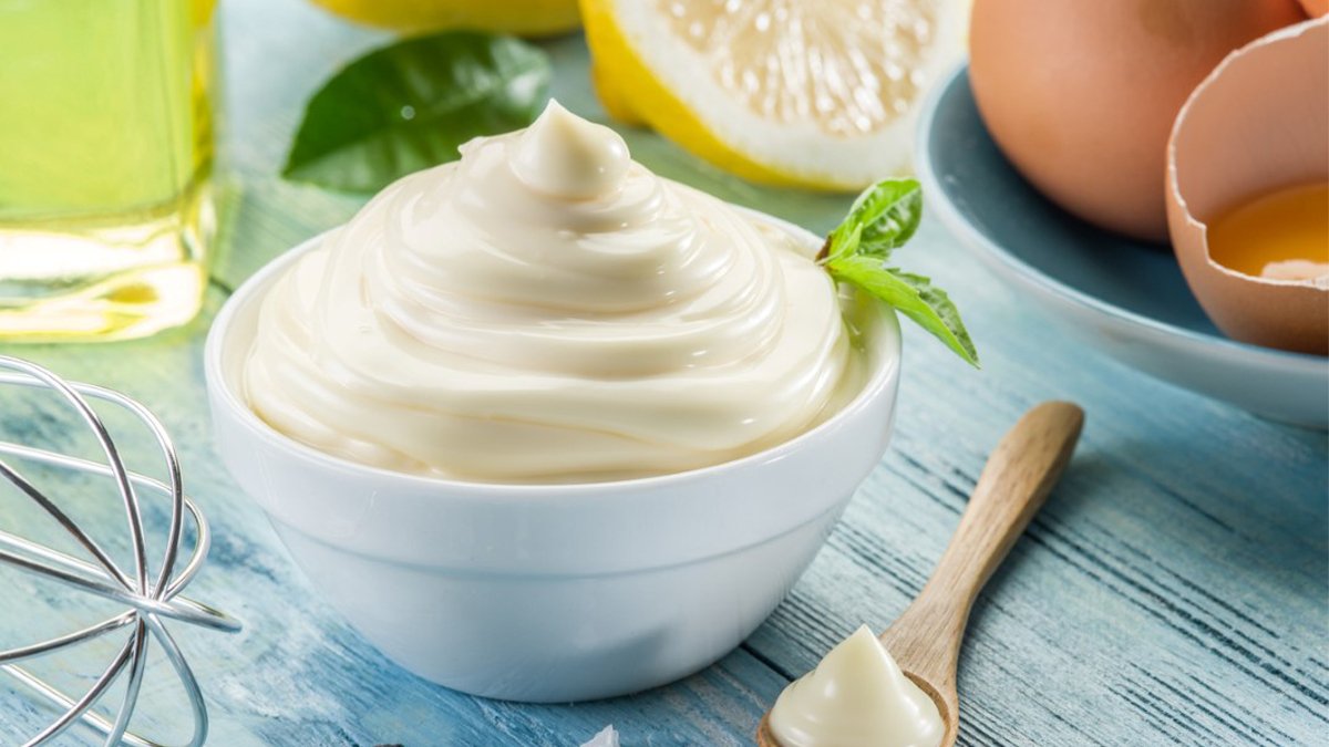 Hazır mayonezleri unutun! Evde doğal, lezzetli ve sağlıklı mayonez yapmak işte bu kadar kolay