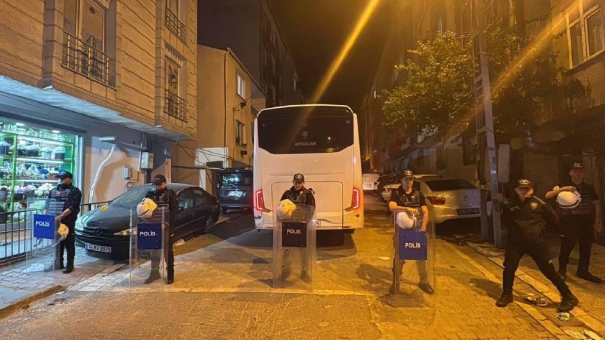 Esenyurt’ta komşular arasında çıkan kavgada 7 kişi yaralandı