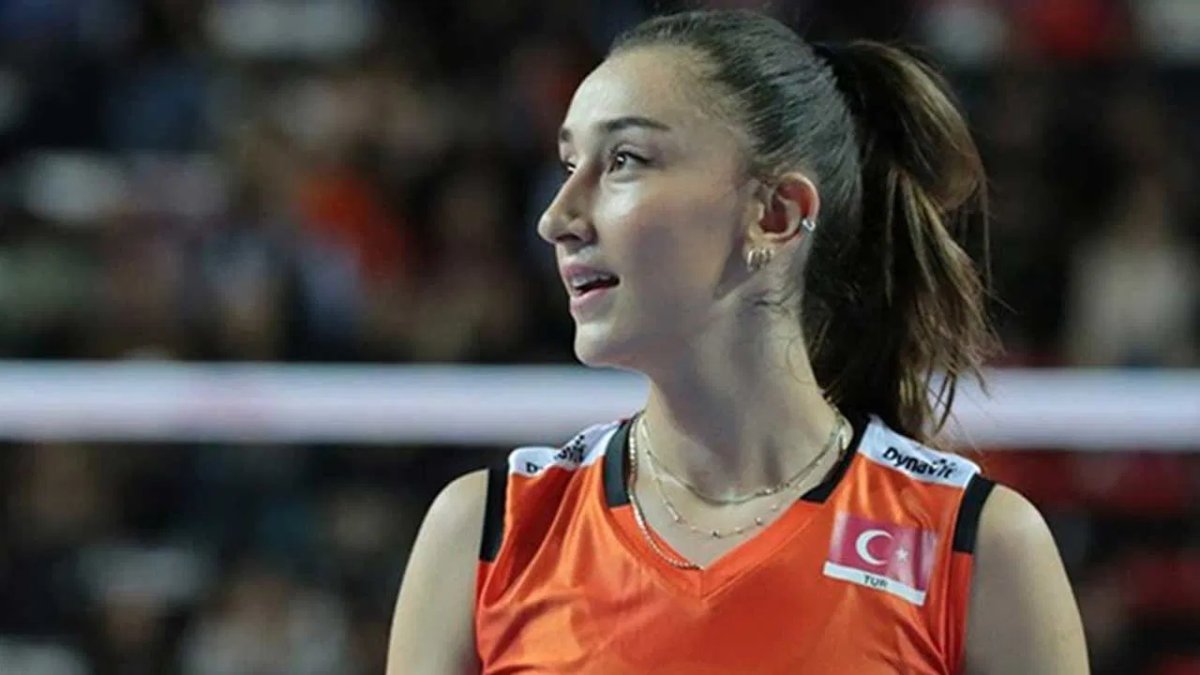 Hande Baladın'dan veda paylaşımı: Milli voleybolcunun yeni takımı