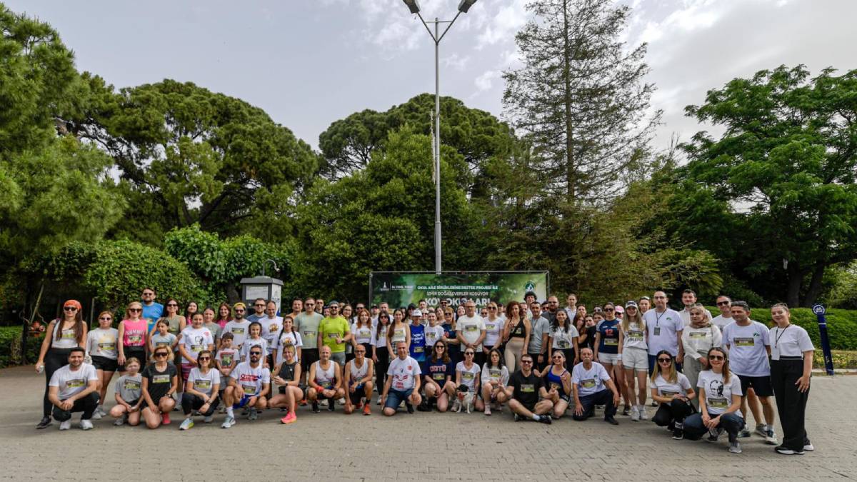 Doğaseverler köy okulları için koştu