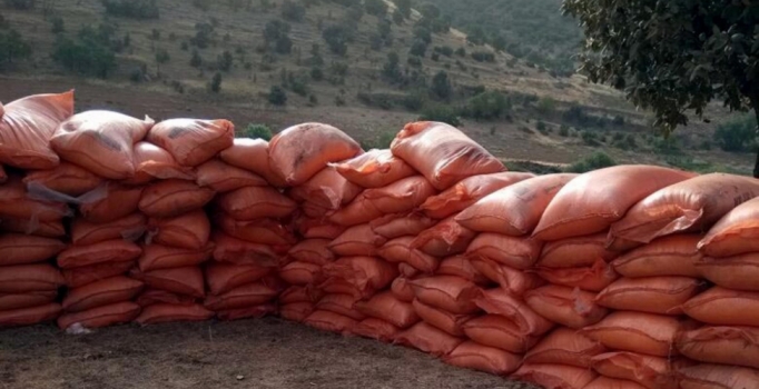 Mardin'de terör örgütü PKK sığınağında 7 ton amonyum nitrat ele geçirildi - Son dakika haberleri