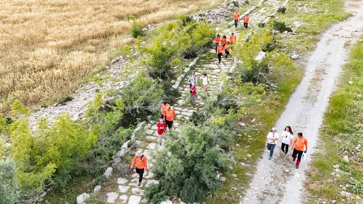 Antalya'ya rakip çıktı! Tam 550 km'lik Kilikya Yolu açıldı! Hem çok ucuz hem de deniz, tarih ve doğa bir arada