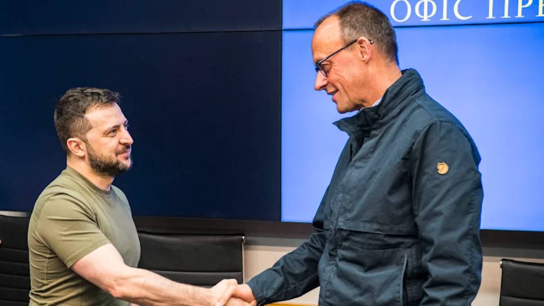 Avrupa, Ukrayna'ya sattığı silahlarda menzil kısıtlamasını kaldırdı