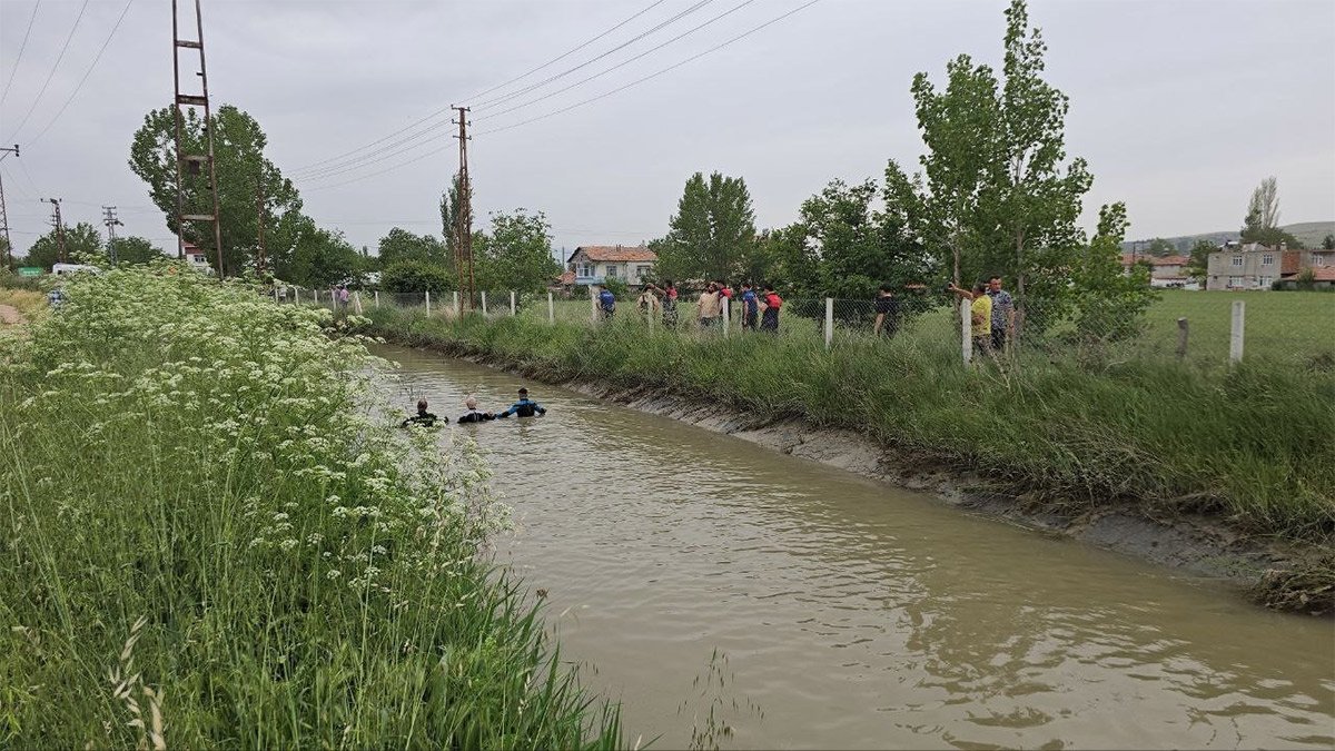 Amasya'da acı olay! Sulama kanalına giren çocuk hayatını kaybetti