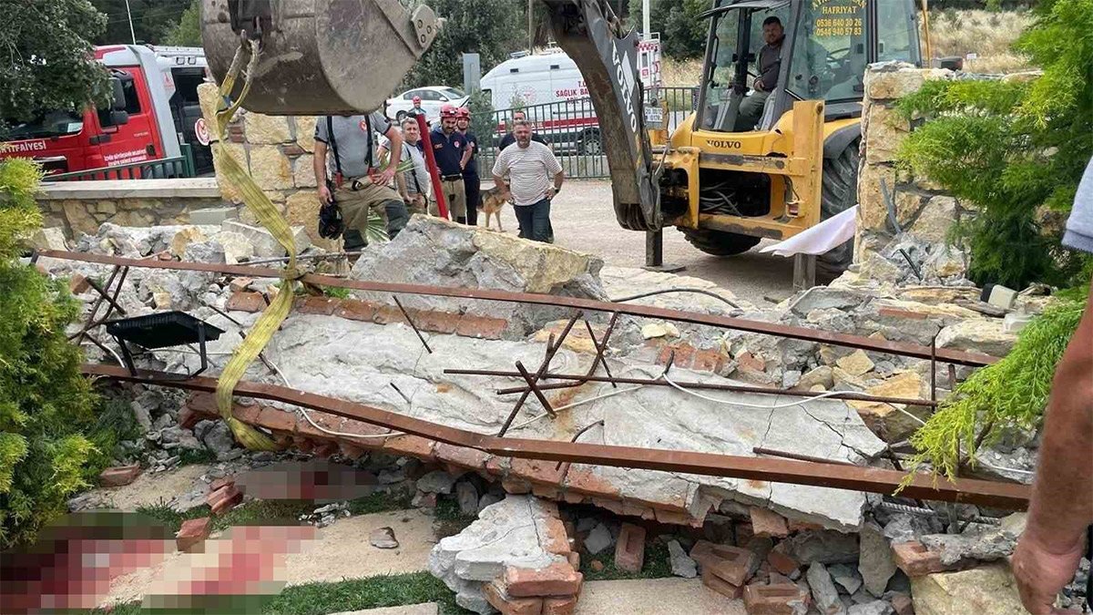 Anaokulu etkinliği faciaya dönüştü: Anne ve baba hayatını kaybetti