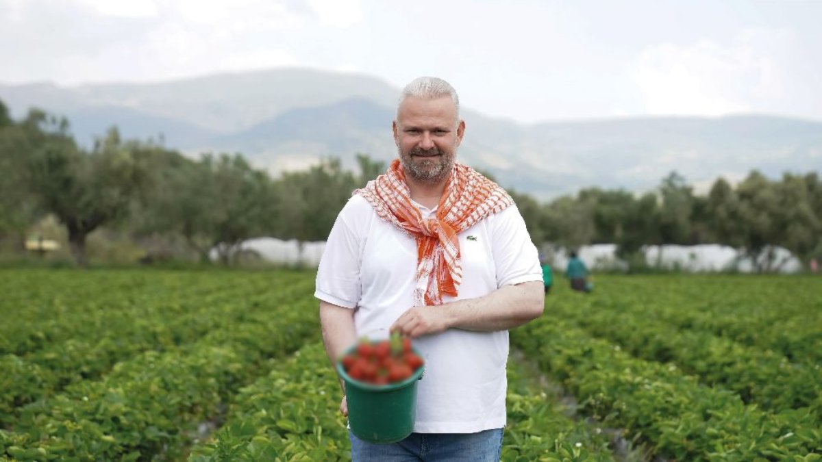 Hasadı 15 gün gecikti, fiyatları alev aldı! Tarlada 80 TL markette 130 TL! Türkiye’nin tüm yükü onun omzunda