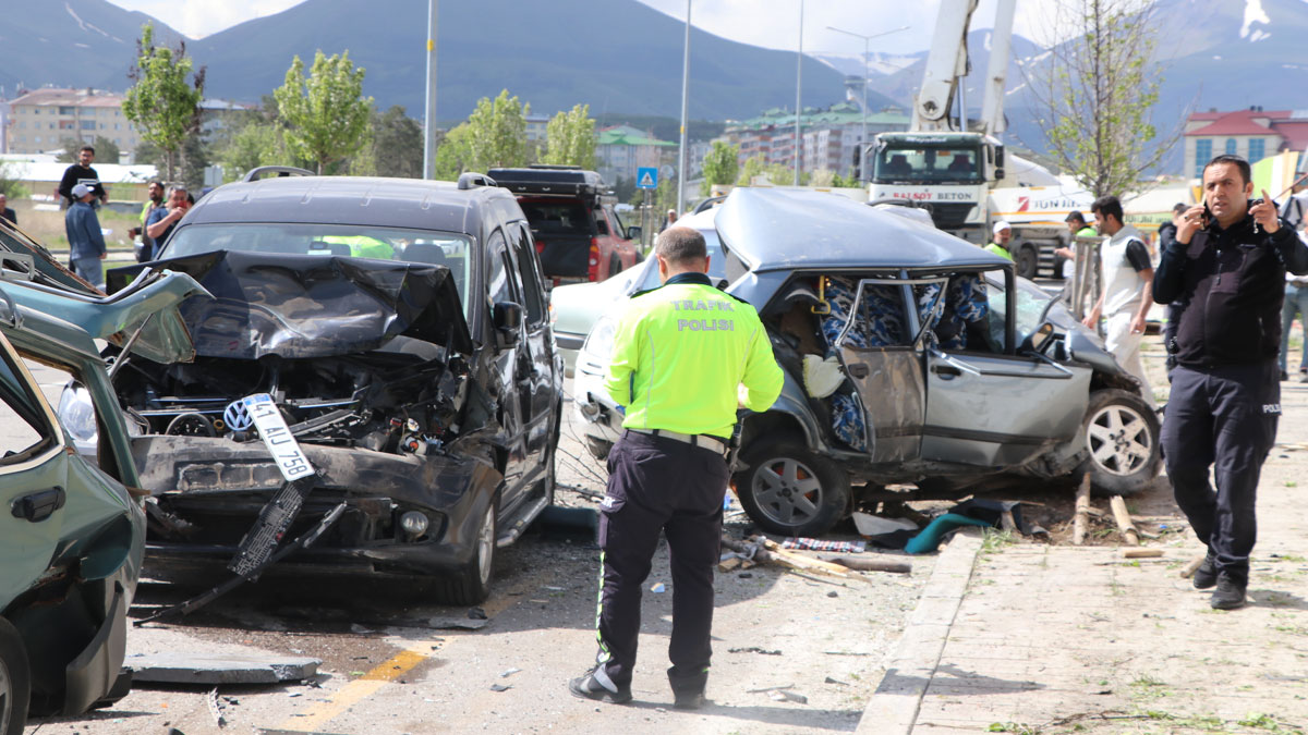 Beton mikseri, ortalığı savaş alanına çevirdi: Kıyamet koptu sandık