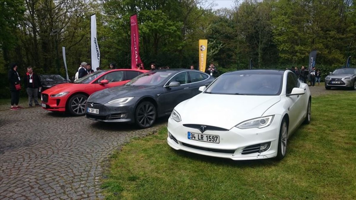 5 yıl sonra araç alacaklar dikkat! Elektrikli araç dönemi başlıyor, talep şimdiden zirvede