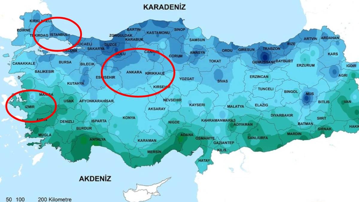 İstanbul ve İzmir'e kırmızı kodlu uyarı! Balkanlar üzerinden geldi: Yüzlercesi bir anda çakacak
