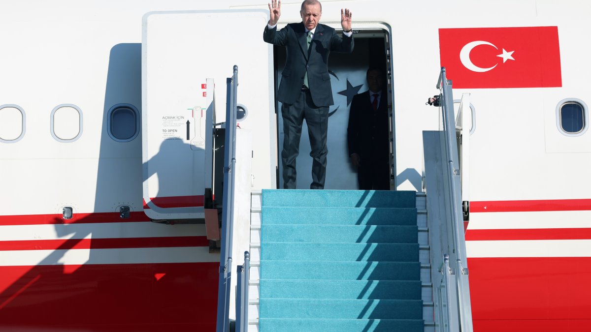 Erdoğan, Azerbaycan'a gitti