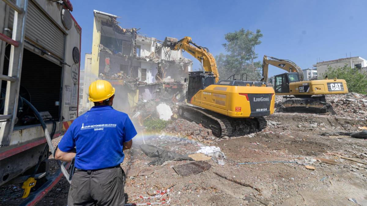 Karşıyaka’da kesintisiz ulaşım için dev yatırım