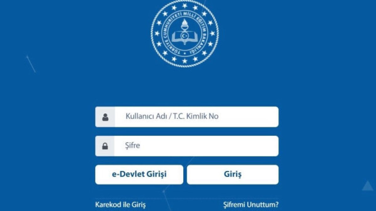 MEBBİS'e giren öğretmen şokta! İl dışı tayin başvuruları kilitlendi, sistem ilk günden çöktü: Bu kadar isteyen var mıydı