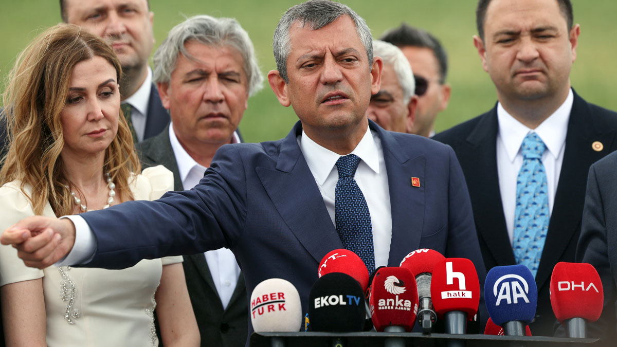 Özel, Erdoğan'ın 'yeni anayasa' çağrısına bu kez kapıyı kapatmadı: Çözüm üretecekseniz görelim