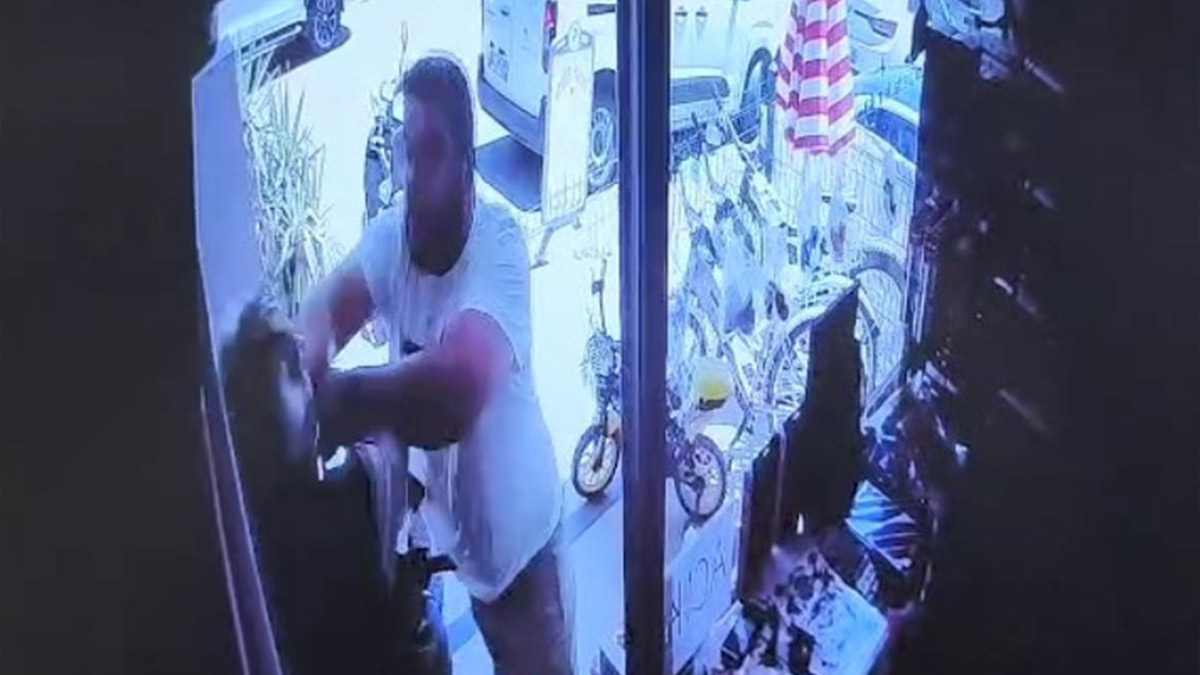 Motosiklet tartışması kanlı bitti: Esnafı darbedip hastanelik ettiler