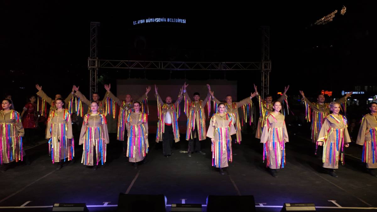 Aydın Büyükşehir Belediyesi Konservatuarı’nın eşsiz gösterileri, Aydınlılar ile buluştu