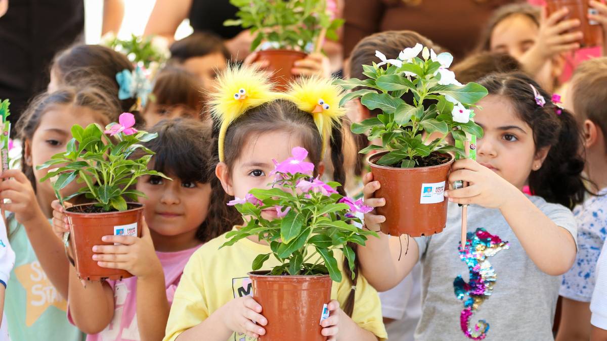 Narlıdere’de sıfır atık anlatıldı, doğa sevgisi aşılandı