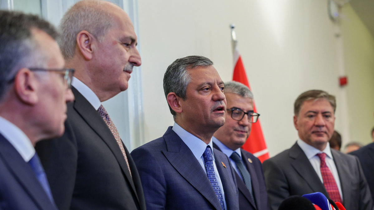 Kurtulmuş ve Özel görüşmesinin ardından ilk açıklama: Tarihsel bir tutarlılık içindeyiz