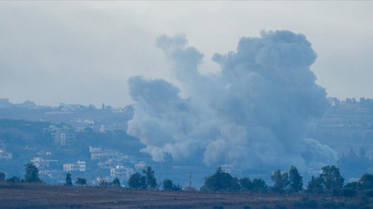 İsrail Suriye'yi vurdu: 1 ölü