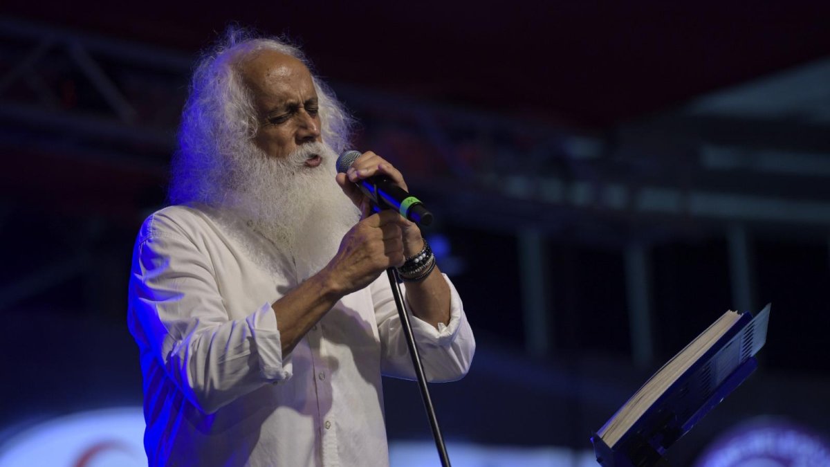 Şarkıcı Suavi ikinci el piyano alırken dolandırıldı: 20 bin lira gönderdi, ürün gelmedi