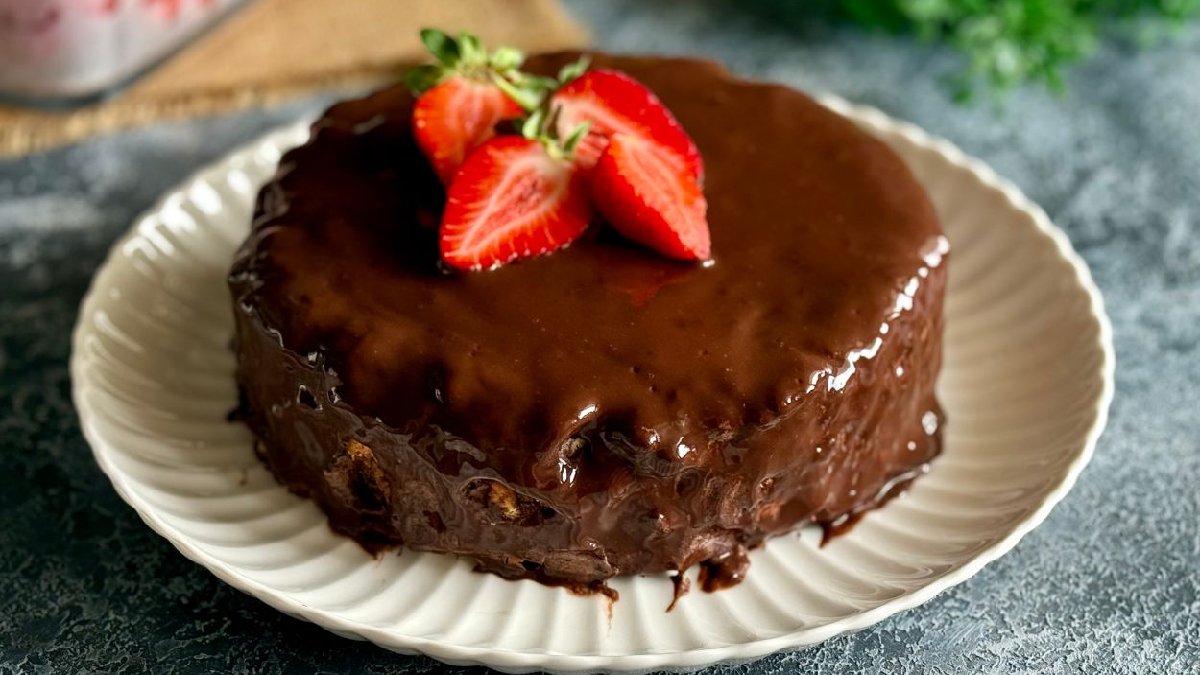 Tatlı krizlerine pratik çözüm! Çikolata severler bayılacak: İşte panda pasta tarifi…