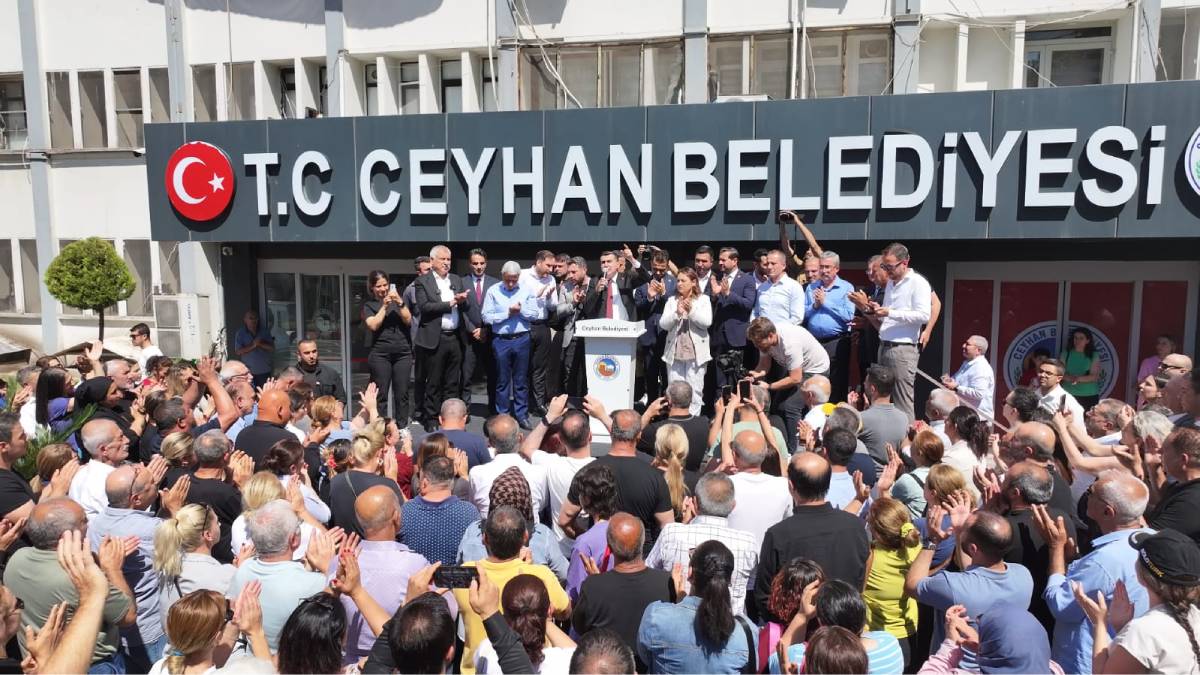 Ceyhan'da gözaltılara tepki: "Kadir Aydar'ın alnı açık, başı diktir"