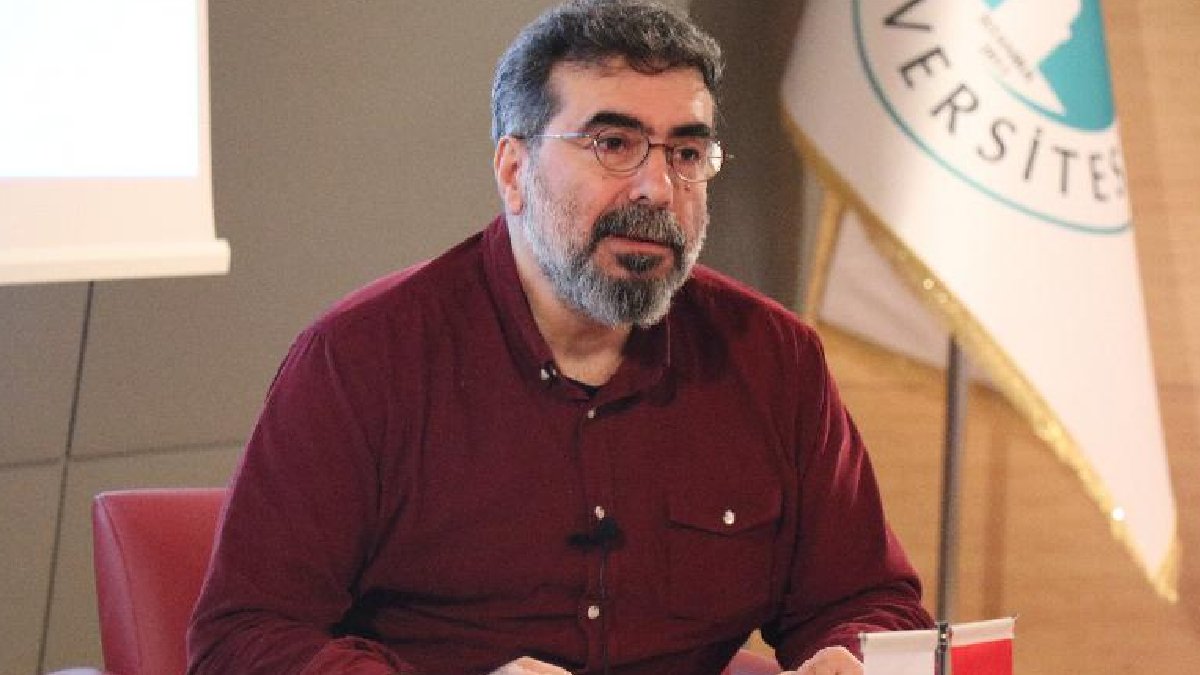 ‘Dürüm yiyen felsefeden anlamaz' diyen Dücane Cündioğlu’ndan açıklama: Sözüme takılmayın, anlamına bakın