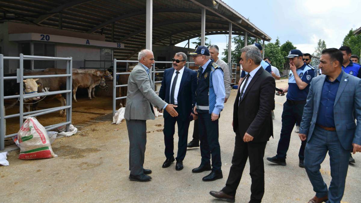 Ankara Büyükşehir Belediyesinden kurban satış ve kesim alanlarına denetim