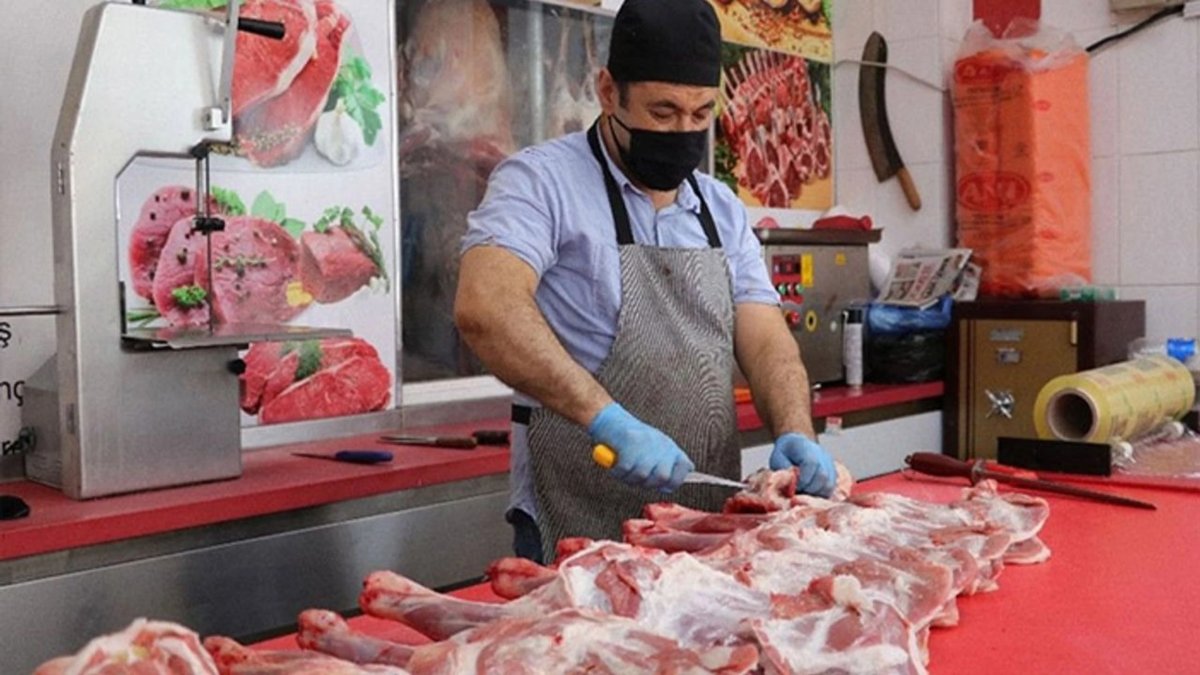 Yetkisiz, hijyensiz kıyma çekene 63 bin 82 lira ceza