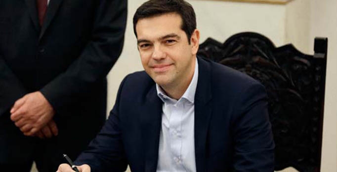 Çipras Yunan halkına 
hayır çağrısında bulundu