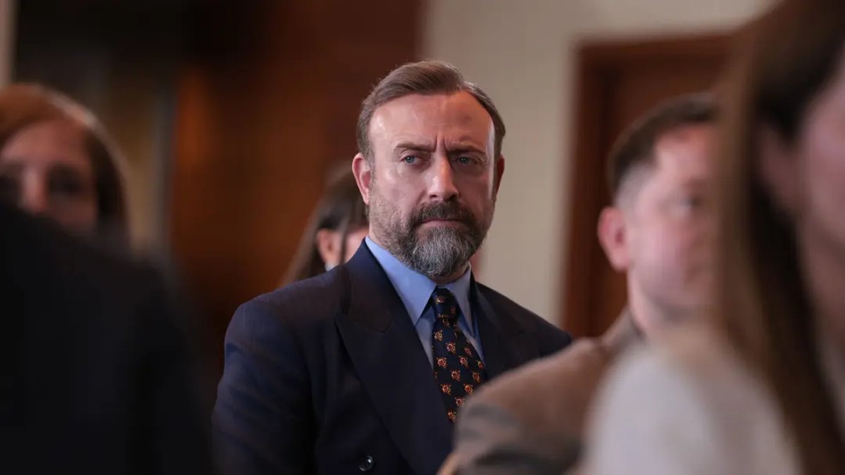 Kral Kaybederse'de flaş veda! Başrol oyuncusu final öncesi ayrılıyor: Ekranların zirvedeydi