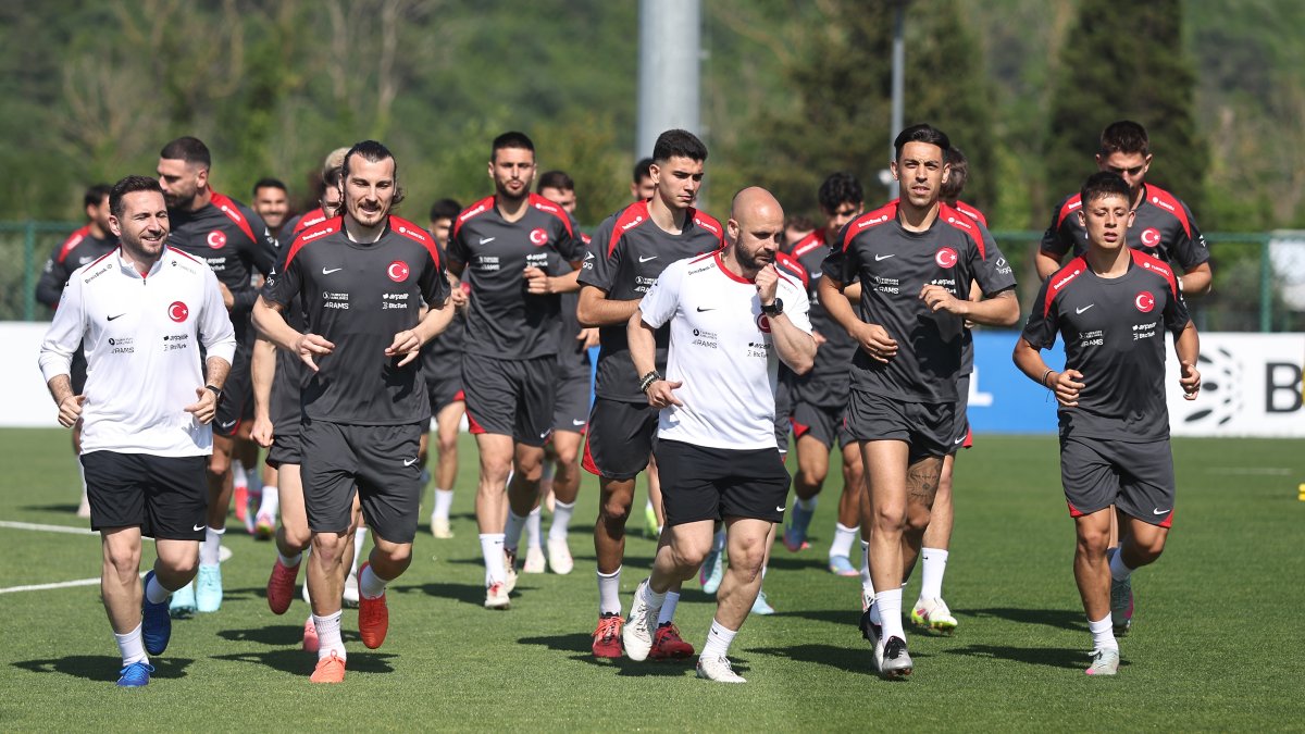 Milli Takım kadrosundan 3 futbolcu çıkarıldı: Zorunlu değişiklik