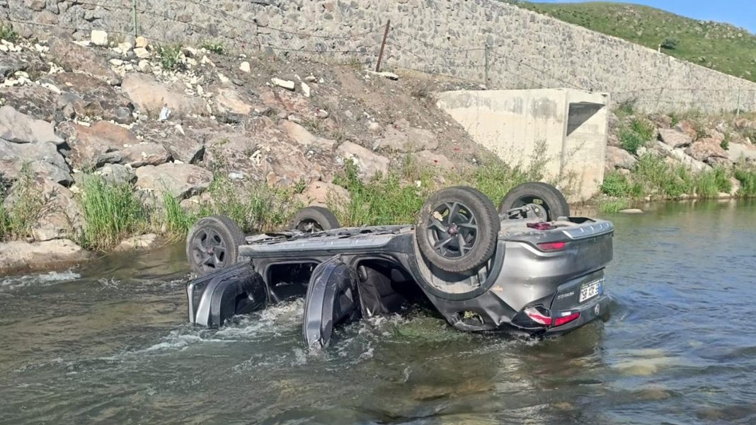 Erzurum'da feci kaza: Aynı aileden üç kişi hayatını kaybetti
