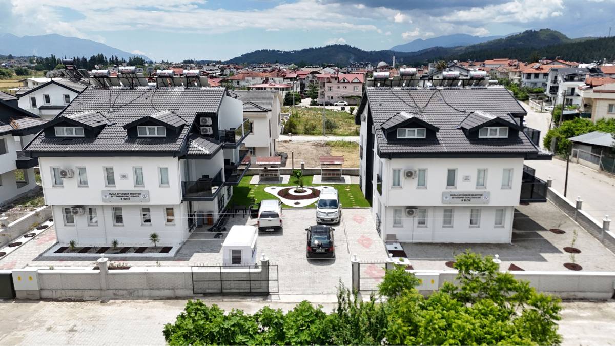 O ilçemizde üniversite öğrencilerinin barınma sorunu çözülüyor! Büyükşehir'in gençlik evleri kapılarını gençlere açtı