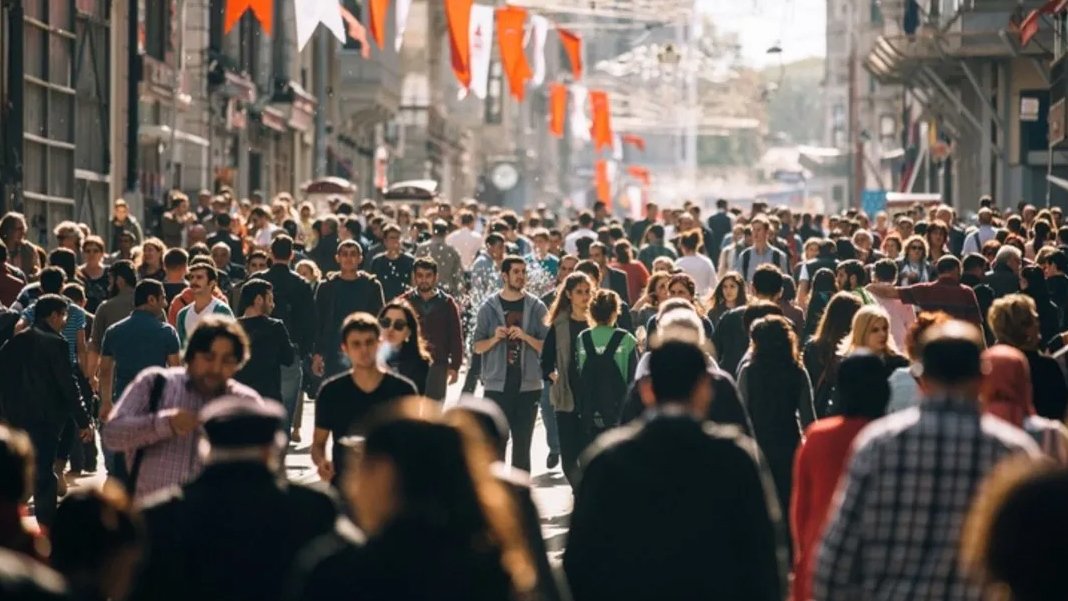 İstanbul’da geçim krizi derinleşiyor: Yaşamanın maliyeti bir ayda bin 690 TL arttı